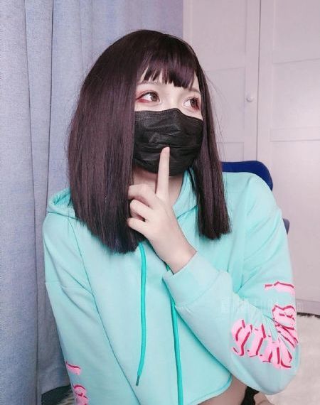 商务旅行戴绿帽子的女老板_超清日本电影免费