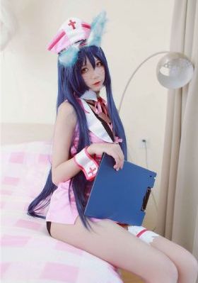 大海啸之鲨口逃生_720电影在线观看